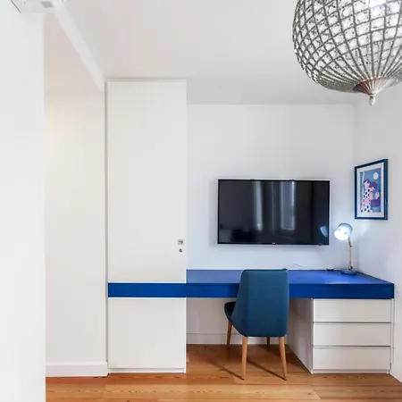 Flh Mouraria Blue Design With Parking & Pool リスボン