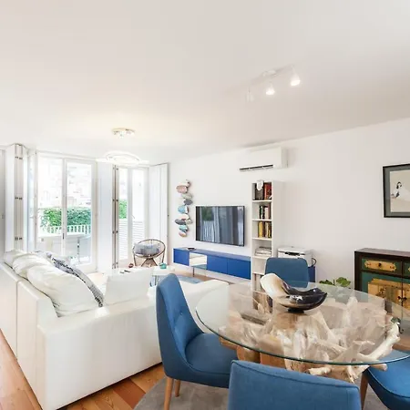 Apartment Flh Mouraria Blue Design With Parking & Pool