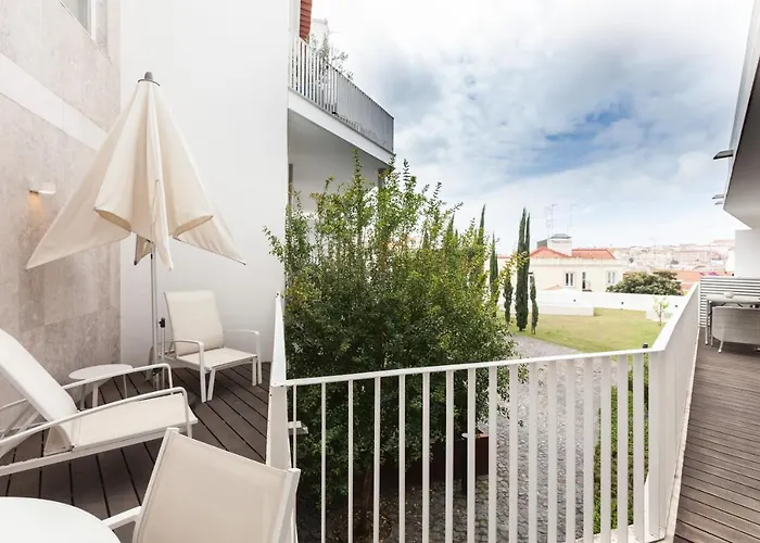 Flh Mouraria Blue Design With Parking & Pool Apartamento *