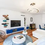 Flh Mouraria Blue Design With Parking & Pool Διαμέρισμα Lisboa
