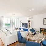 Διαμέρισμα Flh Mouraria Blue Design With Parking & Pool